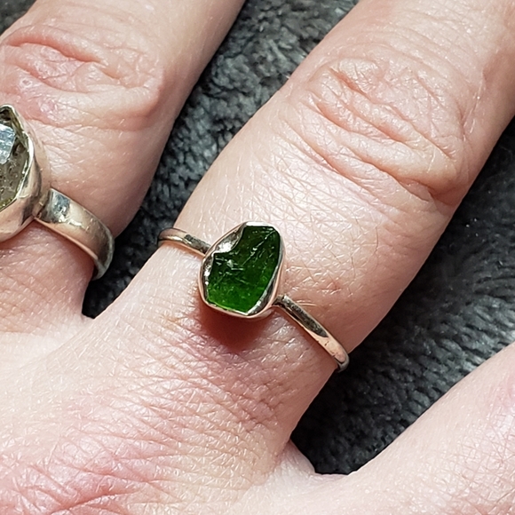 Raw Green Chrome Diopside Ring-Solid 925 Silver(Not plated!) Sz. 9 3/4 - Picture 5 of 6